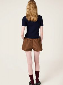 MIUMIU高仿女装 | 缪缪A货服装  2025夏季MIUMIU新款 蓝色 羊绒和丝质绞花针织圆领毛衣