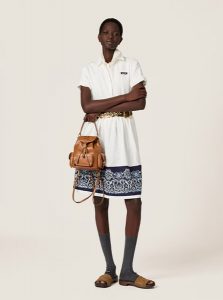 高仿MIUMIU包包 | A货缪缪包包 2025夏季MIUMIU新款 干邑色 皮革双肩背包