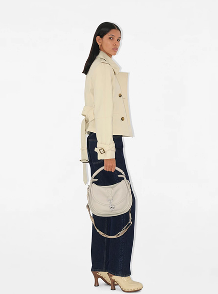 高仿BURBERRY包包 | A货巴宝莉女包 2025夏季新款 小号 B 字型卡扣信使包