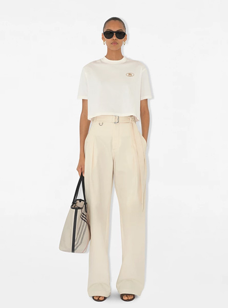 BURBERRY高仿女装 | 巴宝莉 A货服装 2025夏季BURBERRY新款 短款棉质 T 恤衫