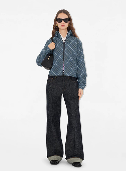 BURBERRY高仿女装 | 巴宝莉 A货服装 2025夏季BURBERRY新款 双面两穿短款格纹外套