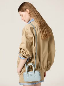 高仿MIUMIU包包 | A货缪缪包包 2025夏季MIUMIU新款 湖蓝色 Arcadie皮革迷你手袋