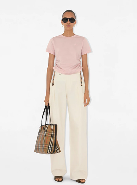 BURBERRY高仿女装 | 巴宝莉 A货服装 2025夏季BURBERRY新款 佳节设计棉质 T 恤衫