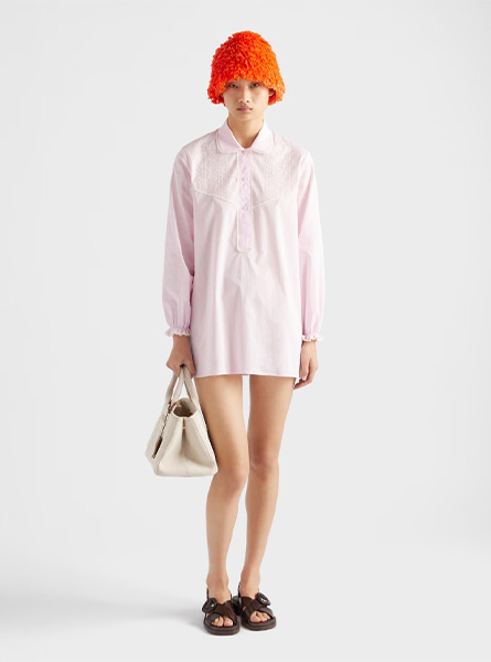 PRADA高仿女装 | 普拉达 A货服装  2025夏季PRADA新款 刺绣细亚麻布衬衫