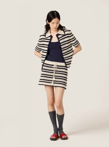 MIUMIU高仿女装 | 缪缪A货服装  2025夏季MIUMIU新款 自然色 棉质迷你半身裙