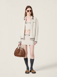 MIUMIU高仿女装 | 缪缪A货服装  2025夏季MIUMIU新款 中性色 棉针织拉链开衫