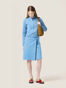 MIUMIU高仿女装 | 缪缪A货服装  2025夏季MIUMIU新款 浅蓝色科技面料半身裙