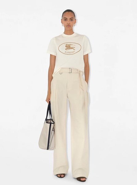 BURBERRY高仿女装 | 巴宝莉 A货服装 2025夏季BURBERRY新款 骑士印章棉质 T 恤衫