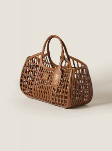 高仿MIUMIU包包 | A货缪缪包包 2025夏季MIUMIU新款 干邑色 皮革篮子