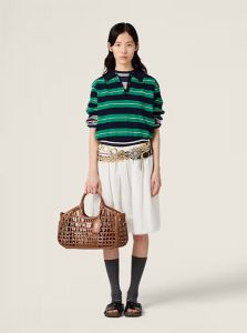 MIUMIU高仿女装 | 缪缪A货服装  2025夏季MIUMIU新款 绿色棉针织Polo衫