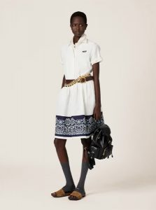 MIUMIU高仿女装 | 缪缪A货服装  2025夏季MIUMIU新款 白色印花粗斜纹棉连衣裙