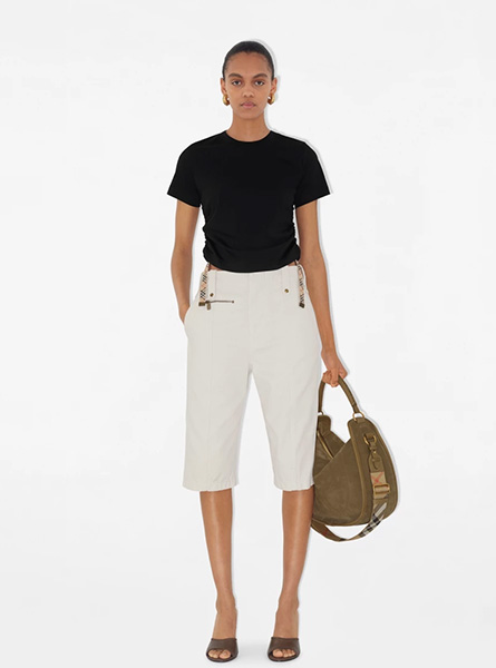 BURBERRY高仿女装 | 巴宝莉 A货服装 2025夏季BURBERRY新款 佳节设计棉质 T 恤衫