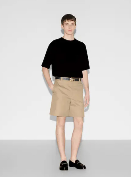 GUCCI高仿男装 | 古驰A货服装  2025早秋GUCCI新款 黑色饰刺绣针织棉T恤