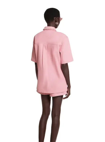 GUCCI高仿女装 | 古驰A货服装  2025早秋GUCCI新款 粉色饰刺绣牛仔衬衫