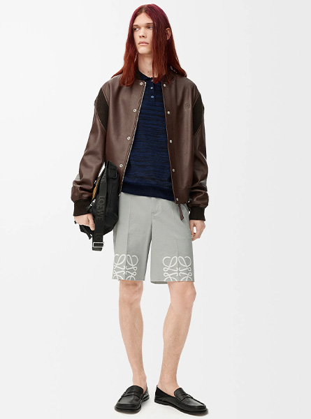LOEWE高仿男装 | 罗意威A货服装  2025早秋新款 海军蓝羊毛 Polo 毛衣