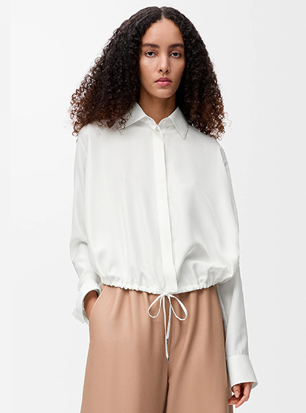LOEWE高仿女装 | 罗意威A货服装  2025早秋LOEWE新款 白色丝绸气球衬衫