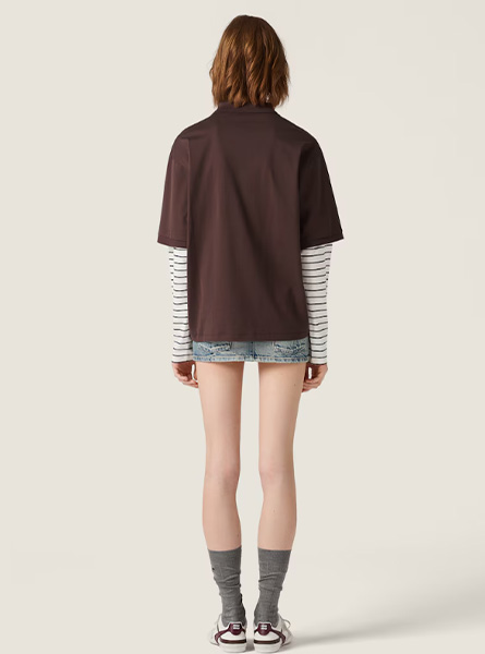 MIUMIU高仿女装 | 缪缪A货服装  2025秋冬MIUMIU新款 可可棕 平纹针织马球衫