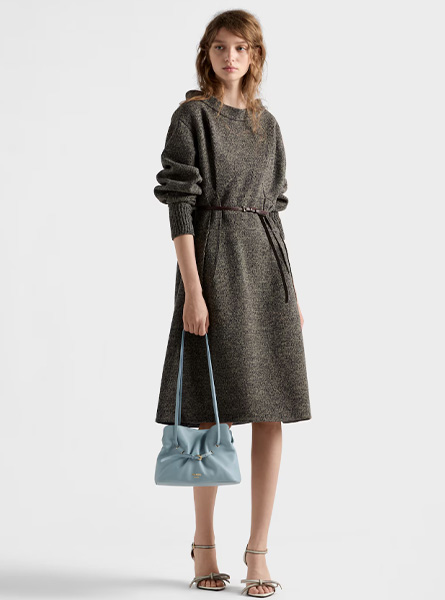 高仿PRADA包包 | A货普拉达女包 2025秋冬PRADA新款 天蓝色 Prada Dada 小号Nappa皮革手袋