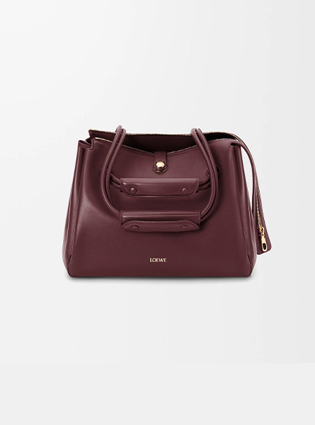 高仿LOEWE包包 中号柔软牛皮革 Madrid 手袋 叶童复古摩登穿搭