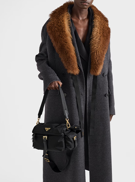 高仿PRADA包包 | A货普拉达女包 2025秋冬PRADA新款 黑色Prada Explore 中号Re-Nylon单肩包