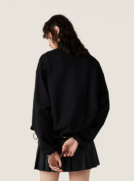MIUMIU高仿女装 | 缪缪A货服装  2025秋冬MIUMIU新款 黑色棉质抓绒拉链运动衫