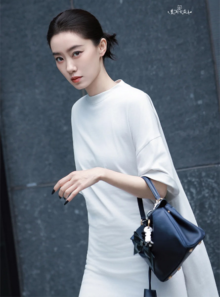 高仿BALENCIAGA包包 RODEO挂饰迷你手提包 张小斐 同款包包