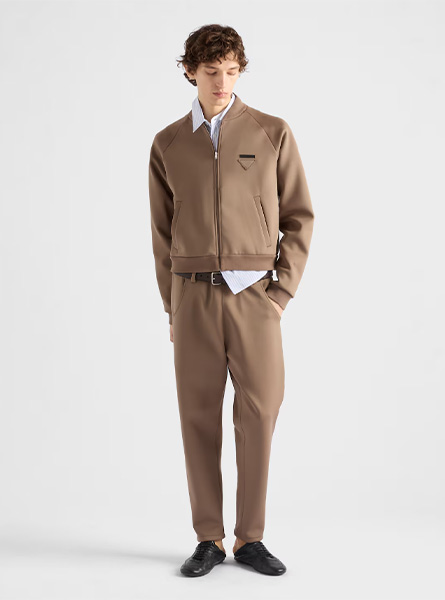 PRADA高仿男装 | 普拉达 A货服装  2025秋冬PRADA新款 树皮棕色抓绒短夹克