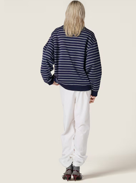 MIUMIU高仿女装 | 缪缪A货服装  2025秋冬MIUMIU新款  蓝色条纹拉链Polo衫