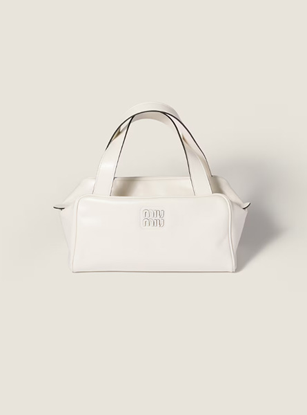 高仿MIUMIU包包 皮革手提包 Miu Miu 七夕系列 | 李斯丹妮的率真姿态