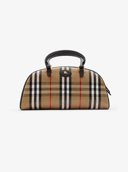 高仿Burberry包包 Highlands 保龄球包 张婧仪 ｜ Burberry 伦敦时装周启程