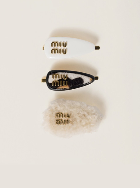 高仿MIUMIU饰品 皮革、绒面皮革和羊皮毛发夹