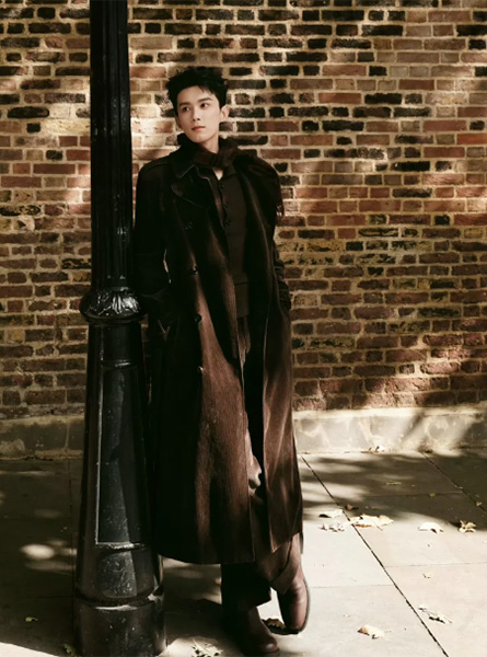 高仿Burberry 男装 吴磊✖️Burberry 2026 夏季系列时装秀