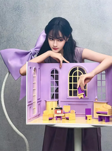 高仿DIOR包包 Dior Jolie Top Handle 迷你链条手袋 迪丽热巴《迪奥小姐展览：芳踪絮语》
