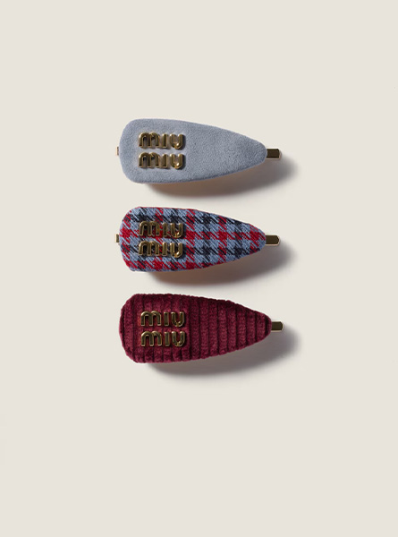 高仿MIUMIU饰品 皮革、绒面皮革和羊皮毛发夹