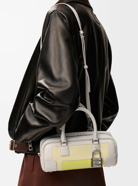 高仿LOEWE包包 | A货罗意威女包 2025秋冬新款 纳帕牛皮革 Amazona Cropped 23 手袋