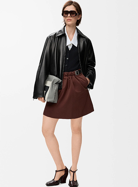 LOEWE高仿女装 | 罗意威A货服装  2025秋冬新款 棉质和丝绸腰带半身裙