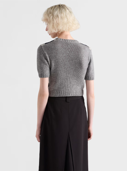 PRADA高仿女装 | 普拉达 A货服装  2025秋冬PRADA新款 短袖菱形花纹针织羊绒毛衣