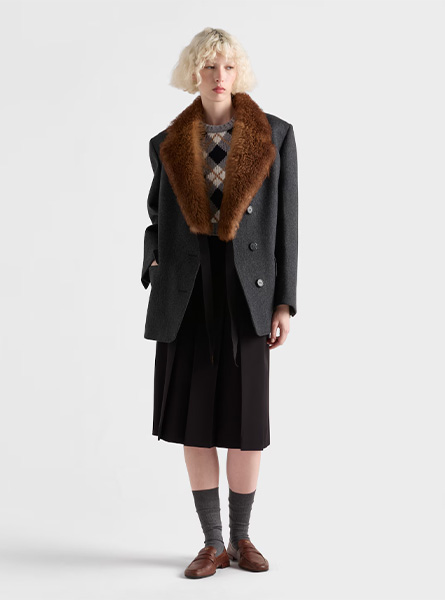 PRADA高仿女装 | 普拉达 A货服装  2025秋冬PRADA新款 短袖菱形花纹针织羊绒毛衣