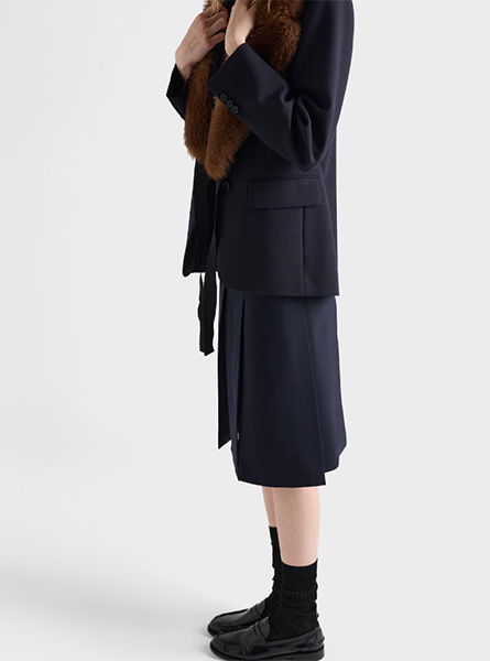 PRADA高仿女装 | 普拉达 A货服装  2025秋冬PRADA新款 羊毛粗花呢裙子