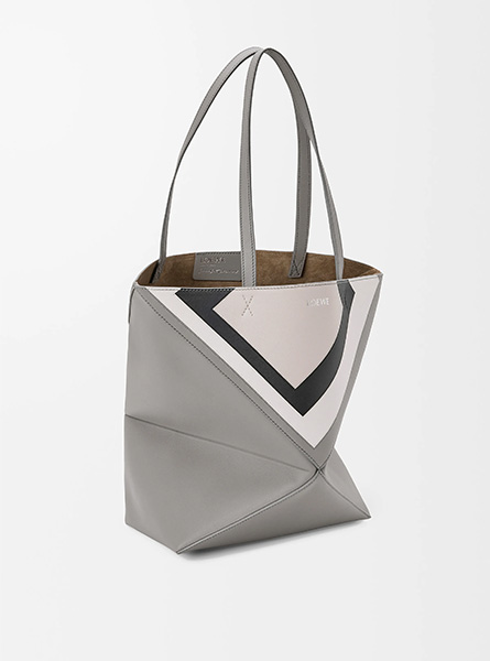 高仿LOEWE包包 | A货罗意威女包 2025秋冬新款 中号纳帕牛皮革 Puzzle Fold 手袋 折叠包