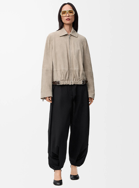 LOEWE高仿女装 | 罗意威A货服装  2025秋冬新款 绒面羊皮革腰带夹克