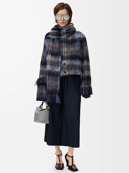LOEWE高仿女装 | 罗意威A货服装  2025秋冬新款 马海毛和羊毛混纺夹克