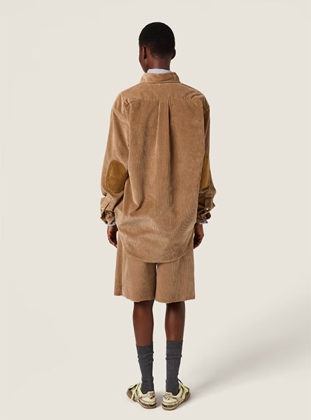 MIUMIU高仿女装 | 缪缪A货服装  2025秋冬MIUMIU新款 灯芯绒和绒面皮衬衫