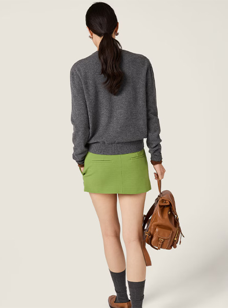 MIUMIU高仿女装 | 缪缪A货服装  2025秋冬MIUMIU新款 羊绒毛衣