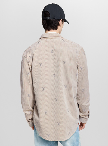 LV高仿男装 | 路易威登 A货服装  2025秋冬LV新款 LV BLASON 装饰灯芯绒长袖衬衫
