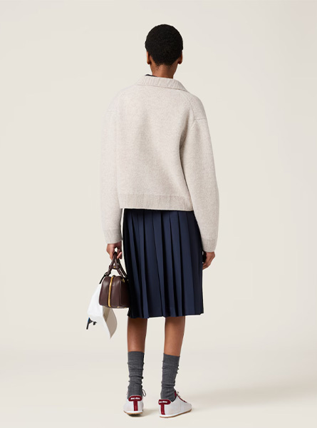 MIUMIU高仿女装 | 缪缪A货服装  2025秋冬MIUMIU新款 设得兰羊毛与羊绒拉链开衫