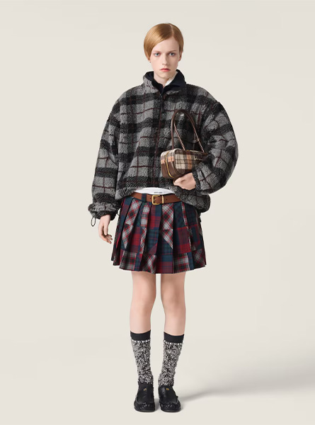 MIUMIU高仿女装 | 缪缪A货服装  2025秋冬MIUMIU新款 格纹泰迪拉链夹克