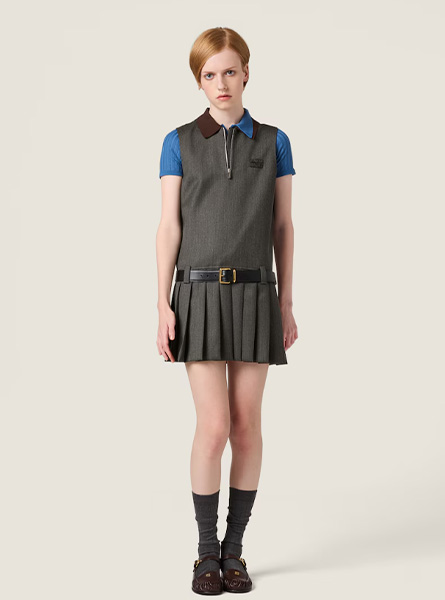 MIUMIU高仿女装 | 缪缪A货服装  2025秋冬MIUMIU新款 褶皱织物面料连衣裙