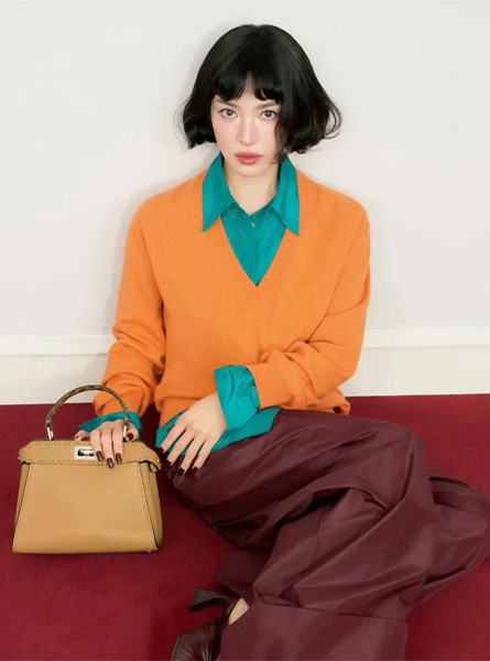 高仿FENDI包包 Peekaboo小号手袋 宋慧乔同款包包