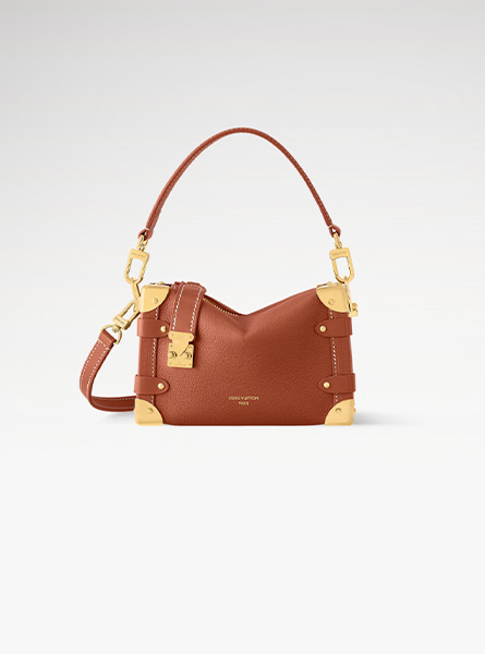 高仿LV包包 SIDE TRUNK 小号手袋 林允儿仁川机场出发